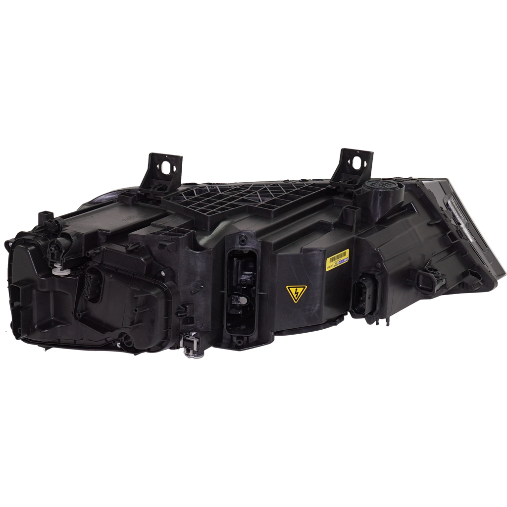 Q7 17-19 HEAD LAMP RH, Lens and Housing, HID/Xenon - CAPA