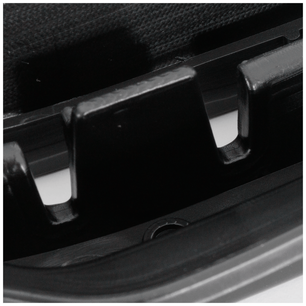 MDX 22-22 FOG LAMP MOLDING RH, Side Garnish, Textured Black, 3.5 Eng