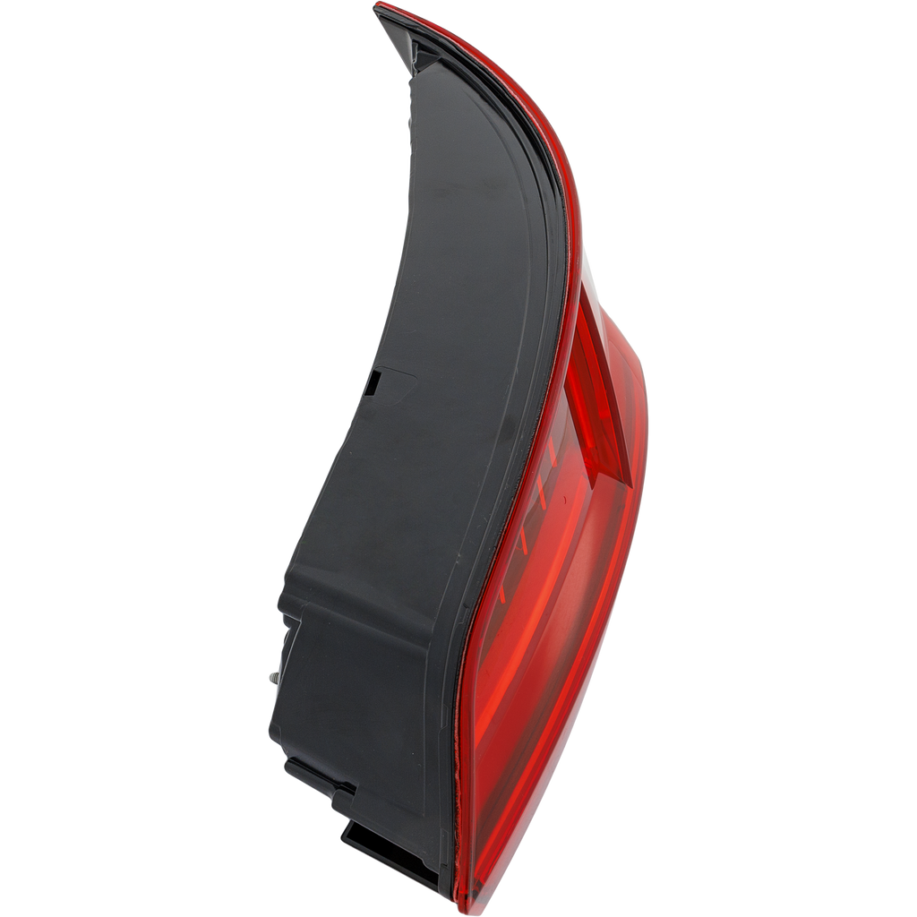 Q5/SQ5 18-20 TAIL LAMP RH, Upper, Assembly, LED