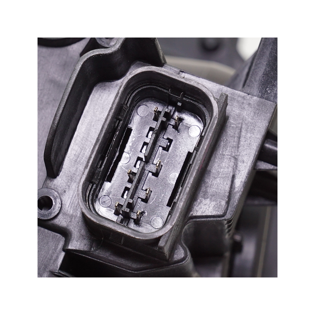 X1 16-22 HEAD LAMP RH, Assembly, Halogen