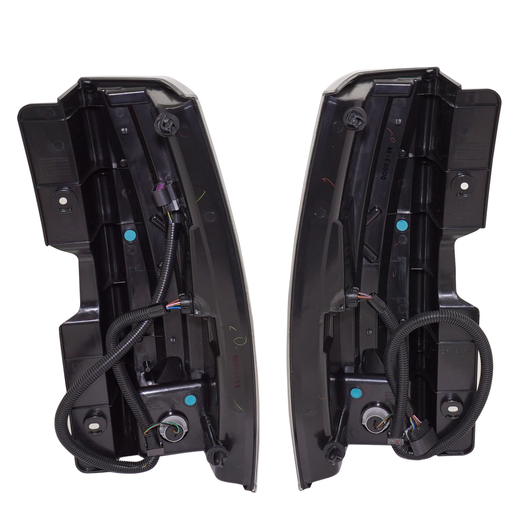ESCALADE/ESCALADE ESV 07-14 TAIL LAMP RH AND LH, Assembly, Clear Lens, Black Bezel, (Escalade ESV, Base Model), 2-Piece
