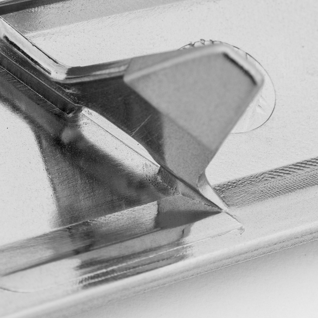 DURANGO 21-22 GRILLE MOLDING LOWER LH, Chrome, Type 2
