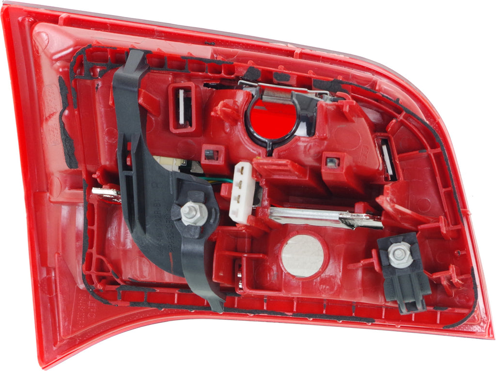A6 QUATTRO 06-08 TAIL LAMP RH, Inner, Lens and Housing, Wagon