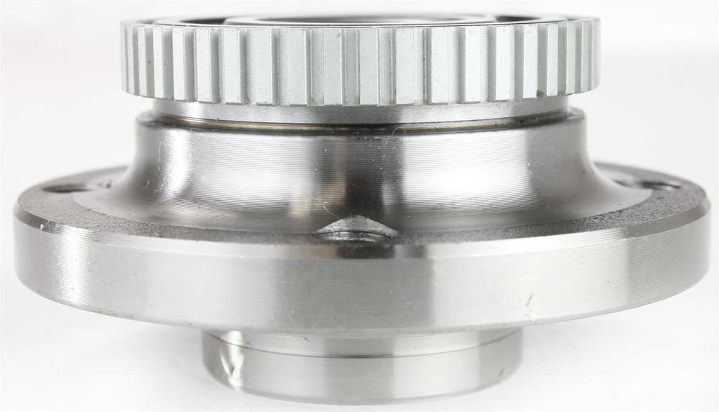 3-SERIES 84-91 FRONT HUB ASSEMBLY RH=LH, 4 Studs