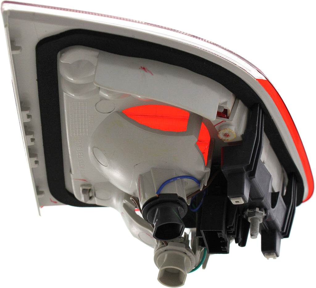 5-SERIES 08-10 TAIL LAMP RH, Inner, Assembly, Wagon