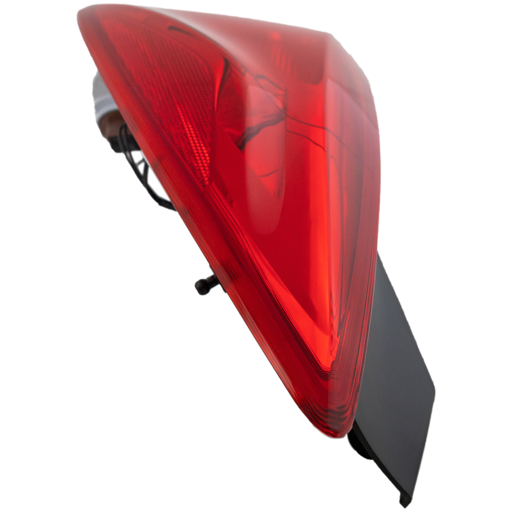 REGAL 11-13 TAIL LAMP RH, Outer, Assembly