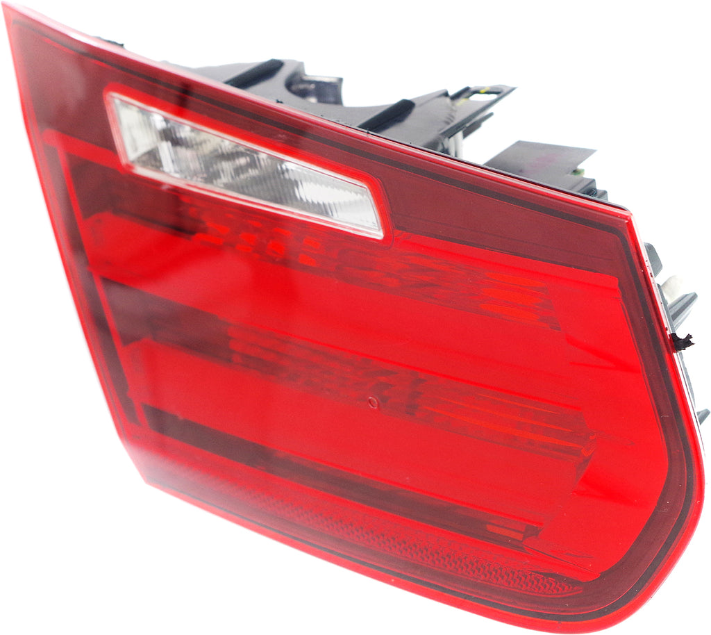 3-SERIES 12-15 TAIL LAMP LH, Inner, Lens and Housing, Halogen