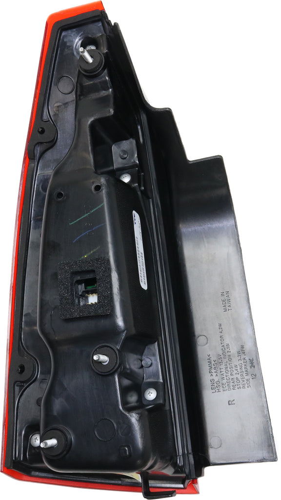 CTS 08-13/CTS-V 09-14 TAIL LAMP RH, Assembly, Sedan - CAPA