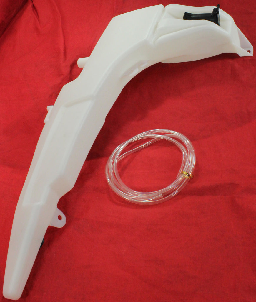 FOCUS 00-03 WASHER RESERVOIR, Assy, w/ Pump, w/o Cap, Hatchback/Wagon