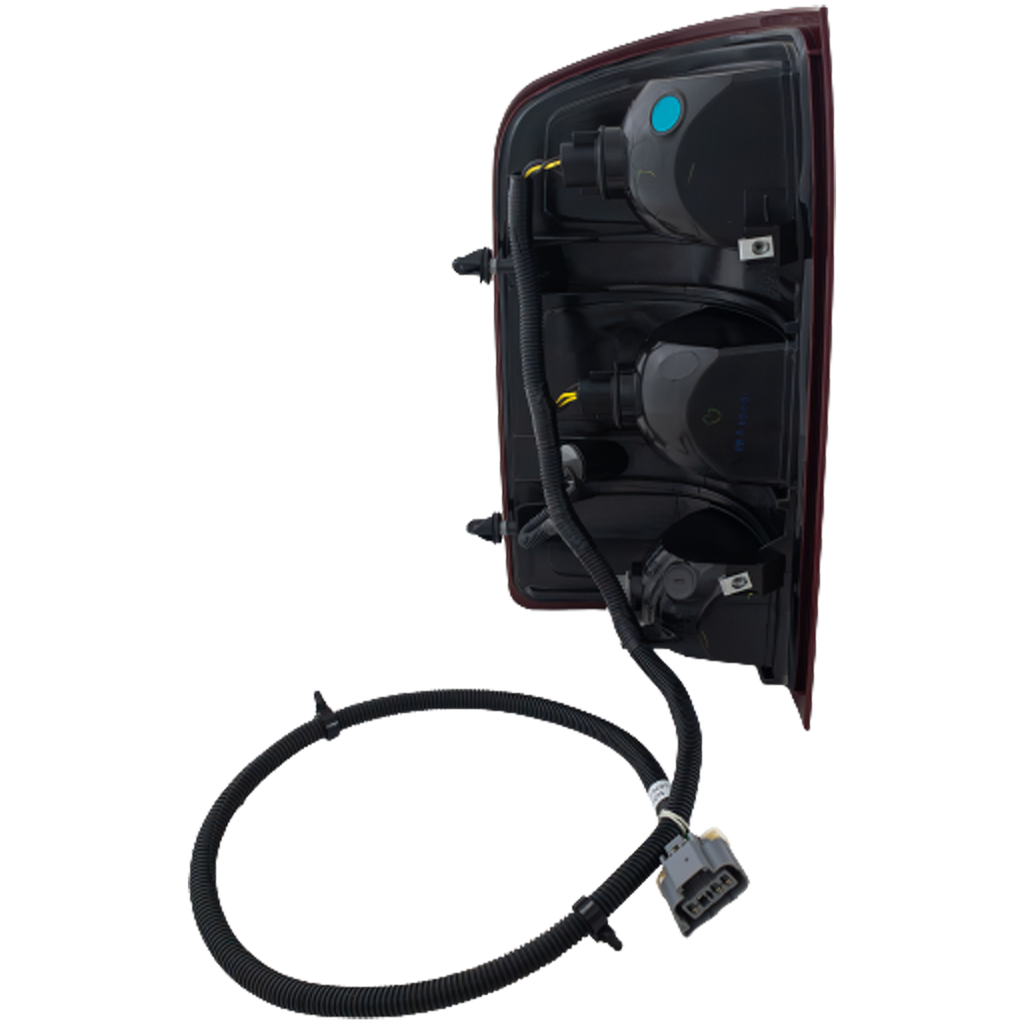 SIERRA 10-12 TAIL LAMP RH, Assembly, SL/SLE/SLT/WT Models - CAPA