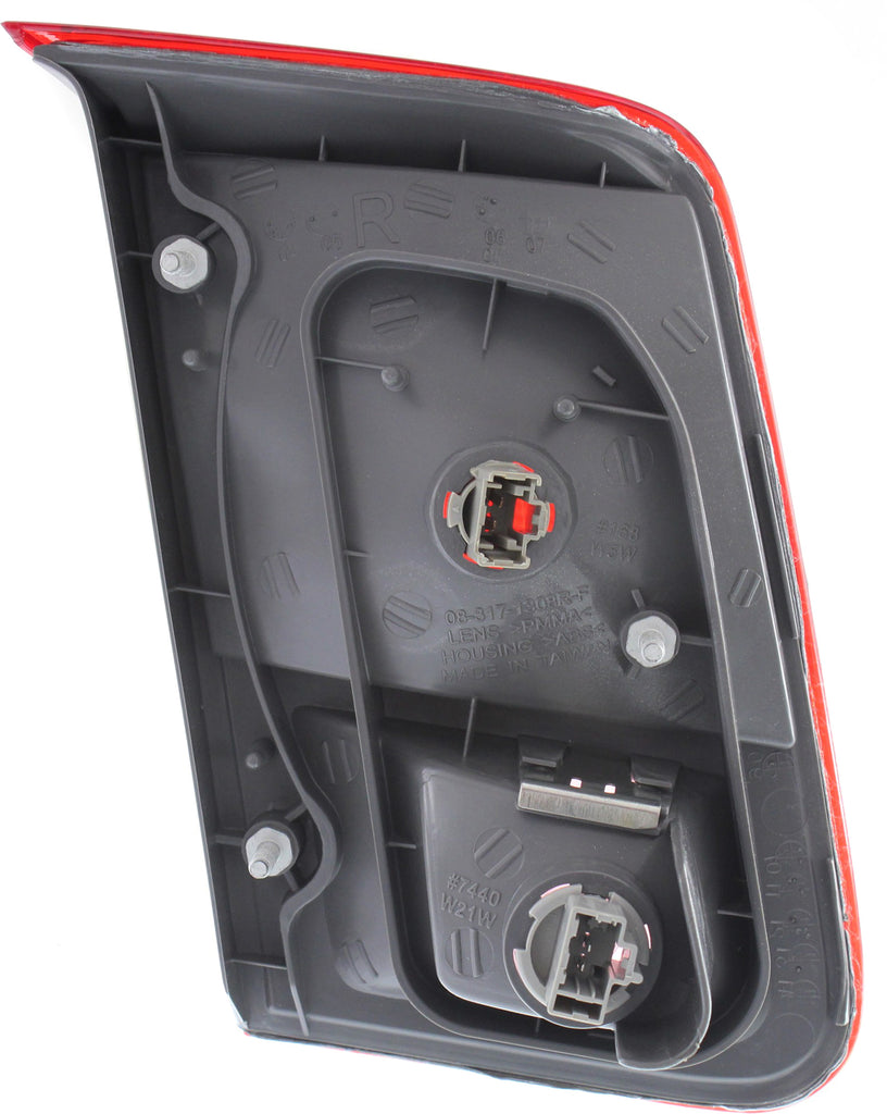 CIVIC 01-02 TAIL LAMP RH, Inner, Assembly, Sedan