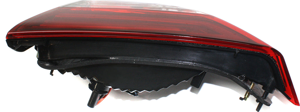 ELANTRA/ELANTRA COUPE 14-16 TAIL LAMP RH, Inner, Assembly, Halogen, (Sedan, Korea Built Vehicle)