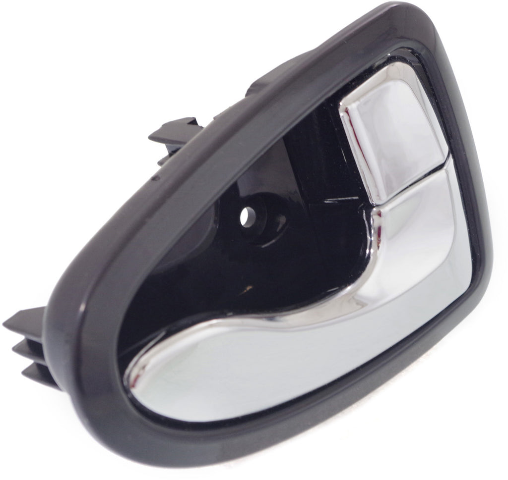 ACCENT 00-06 FRONT INTERIOR DOOR HANDLE RH, Chrome Lever+Black Housing, Plas, Hatchback/Sedan (=REAR)