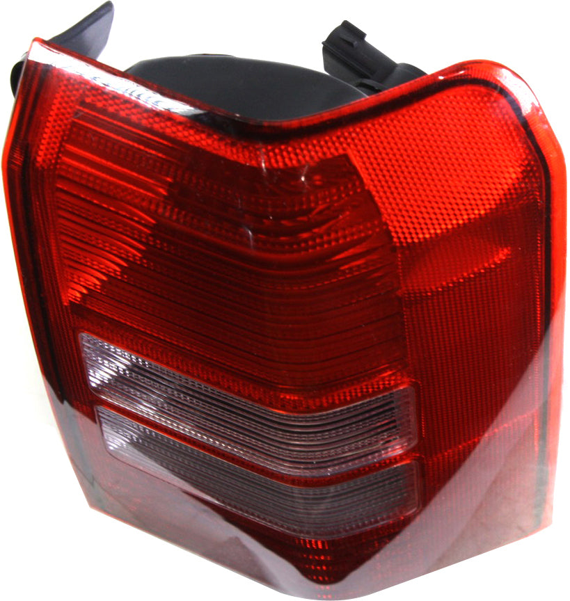 PATRIOT 08-17 TAIL LAMP RH, Assembly - CAPA
