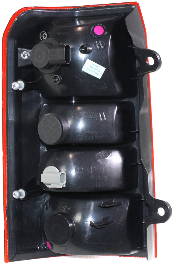 PATRIOT 08-17 TAIL LAMP RH, Assembly - CAPA