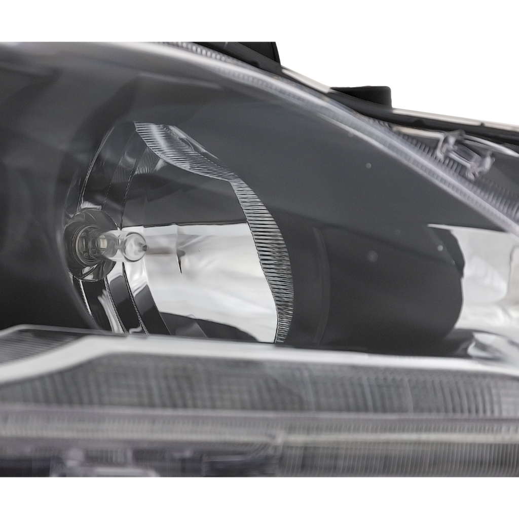 CT200H 11-17 HEAD LAMP RH, Assembly, Halogen - CAPA