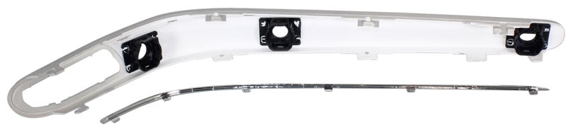 C-CLASS 01-07 FRONT BUMPER MOLDING LH, Strip, Impact Outer, w/ Chrome Mldg., w/ Sensor Hole, Classic