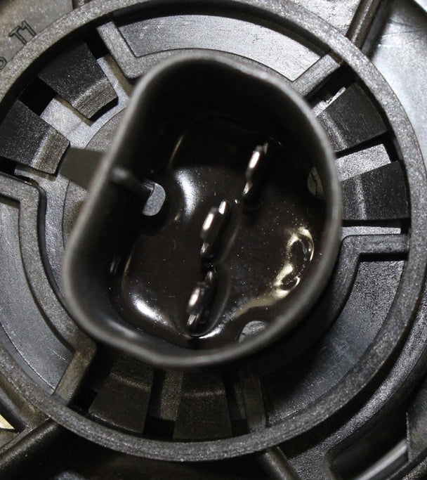 OUTLANDER 03-04 HEAD LAMP LH, Assembly, Halogen, w/o Relay