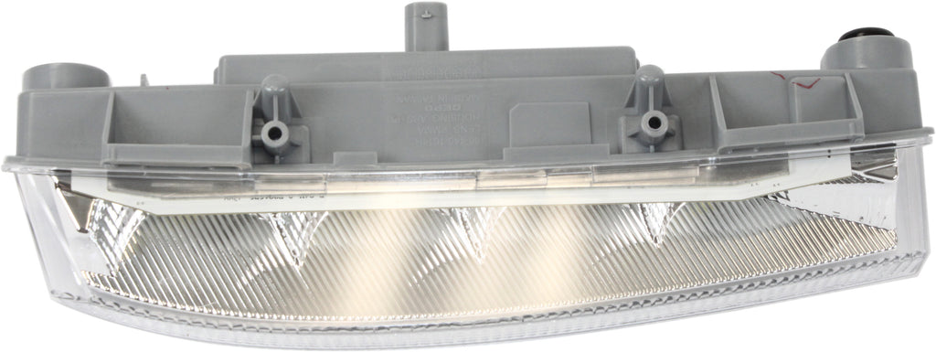 C63 AMG 12-15 DRIVING LAMP LH, Assembly (12-14 Sedan)/(12-15 Coupe)