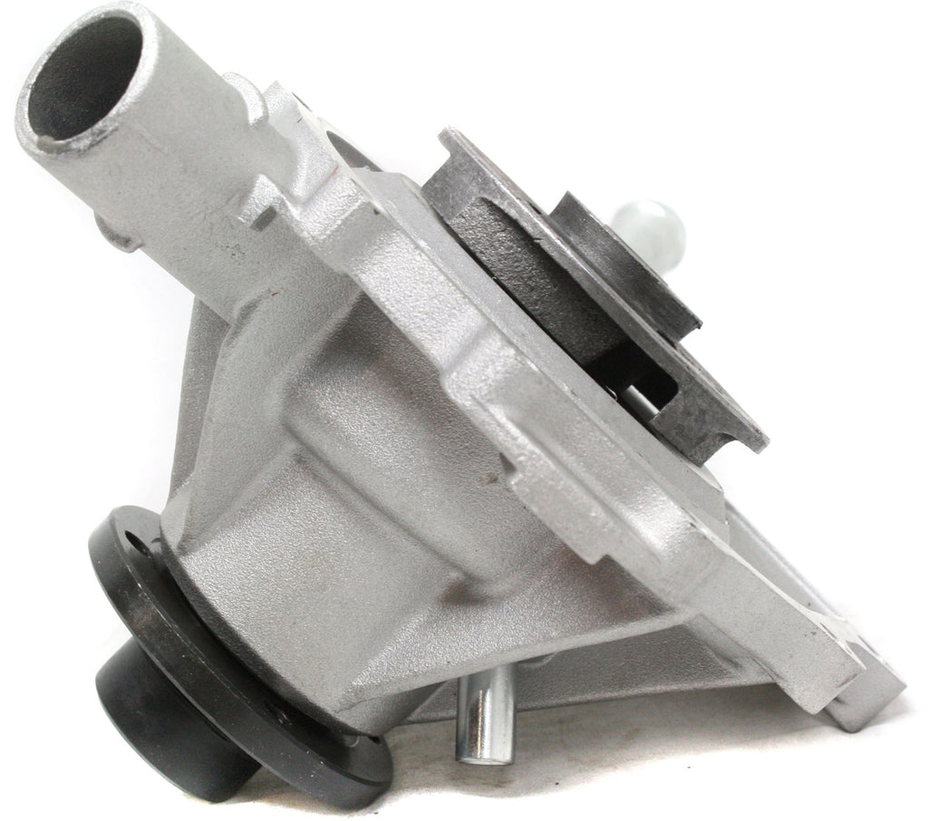 C-CLASS 94-98 WATER PUMP