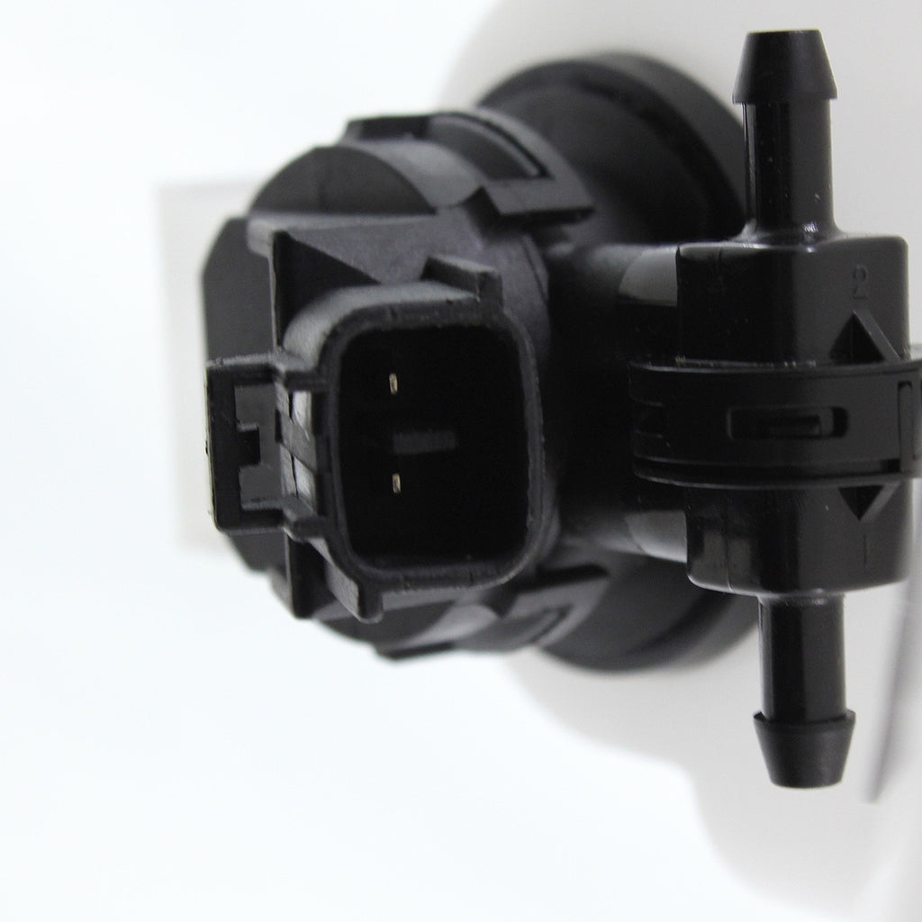 MAZDA 3 14-18 WASHER RESERVOIR, Assy, Large Tank, w/ Pump, Cap, Sensor and Inlet, Hatchback, Japan Built Vehicle
