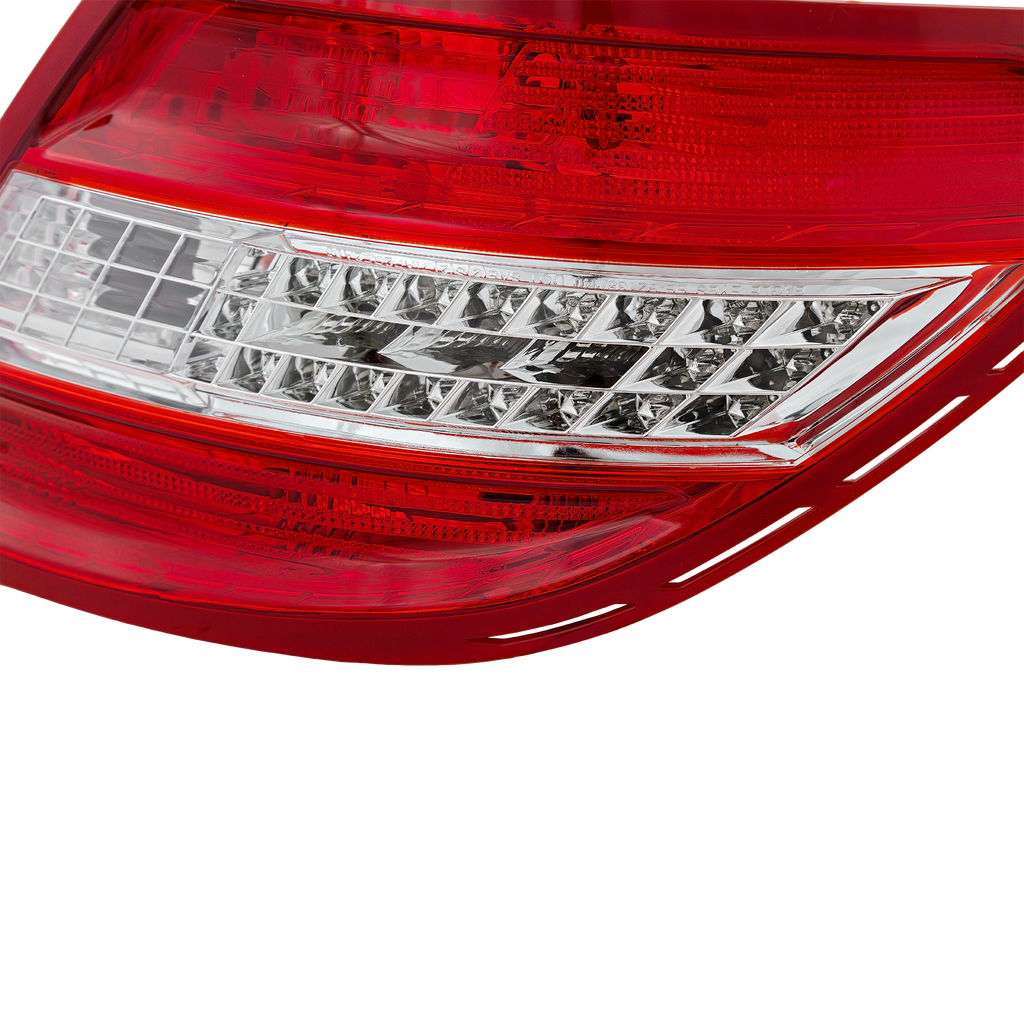 C-CLASS 08-11 TAIL LAMP RH, Assembly, w/ LED Turn Signal, w/ Curve Lighting, USA Type