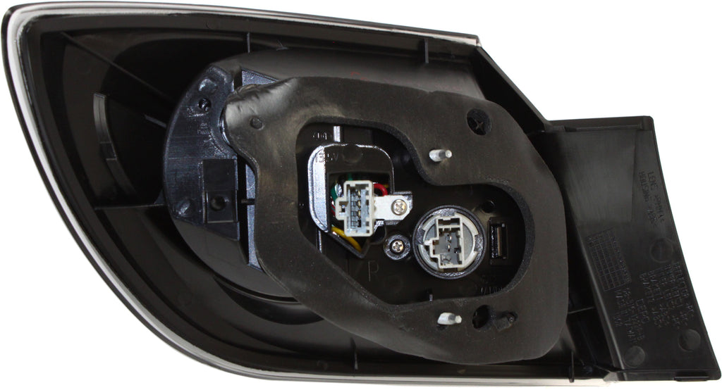 MAZDA 3 05-09 TAIL LAMP RH, Outer, Assembly, LED Type, Hatchback