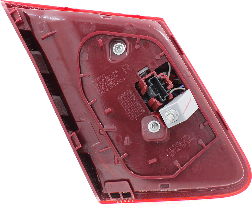 E-CLASS 14-14 TAIL LAMP RH, Inner, Assembly, LED, Sedan - CAPA