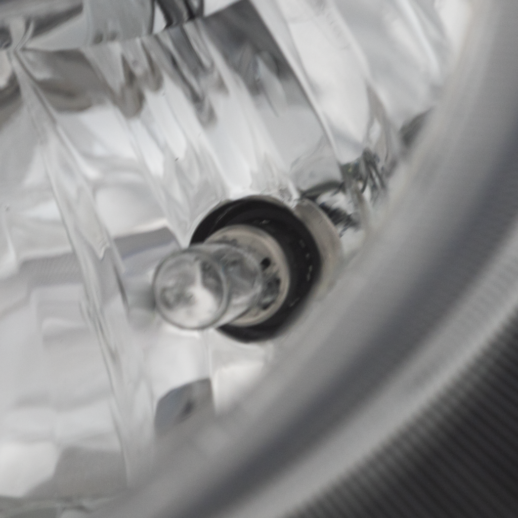 JUKE 15-17 HEAD LAMP LH, Assembly, Halogen - CAPA