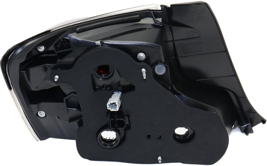 TC 14-16 TAIL LAMP RH, Lens and Housing