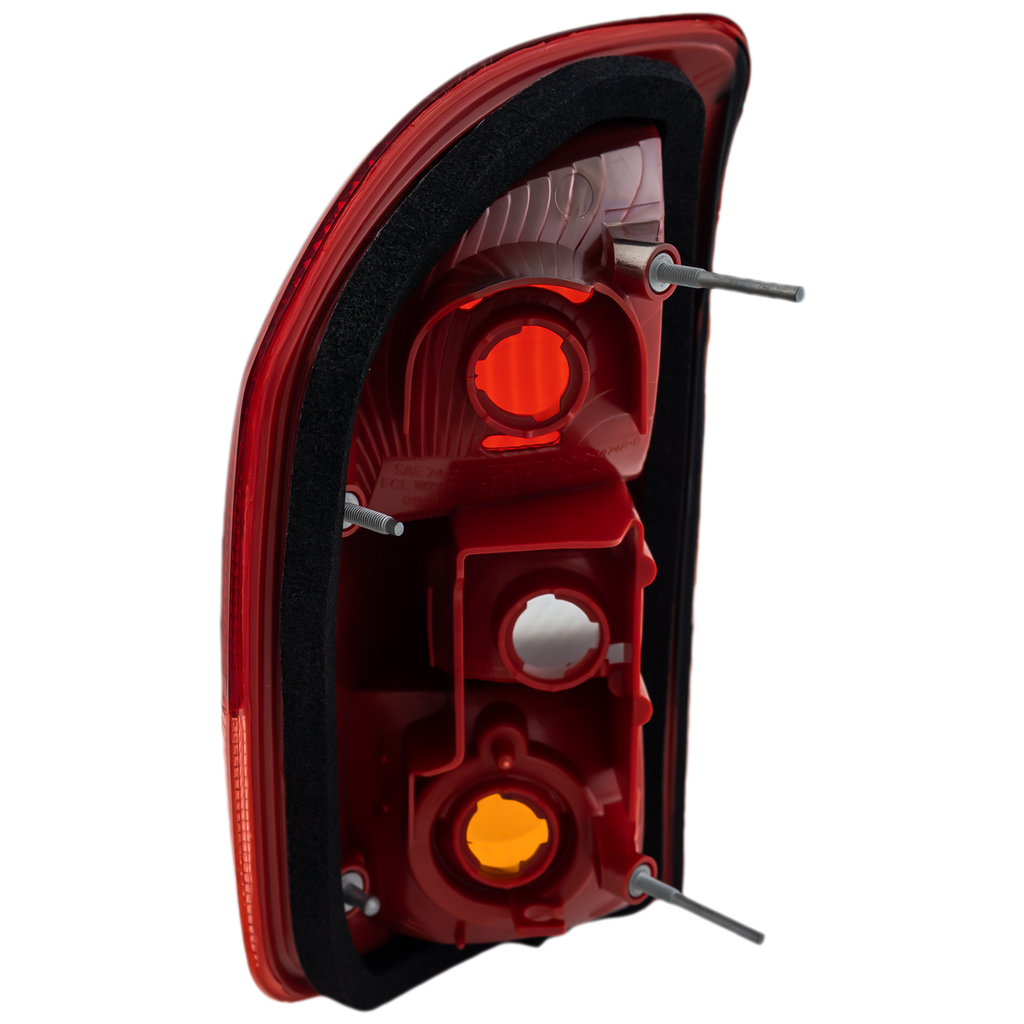 RAV4 01-03 TAIL LAMP RH, Lens and Housing