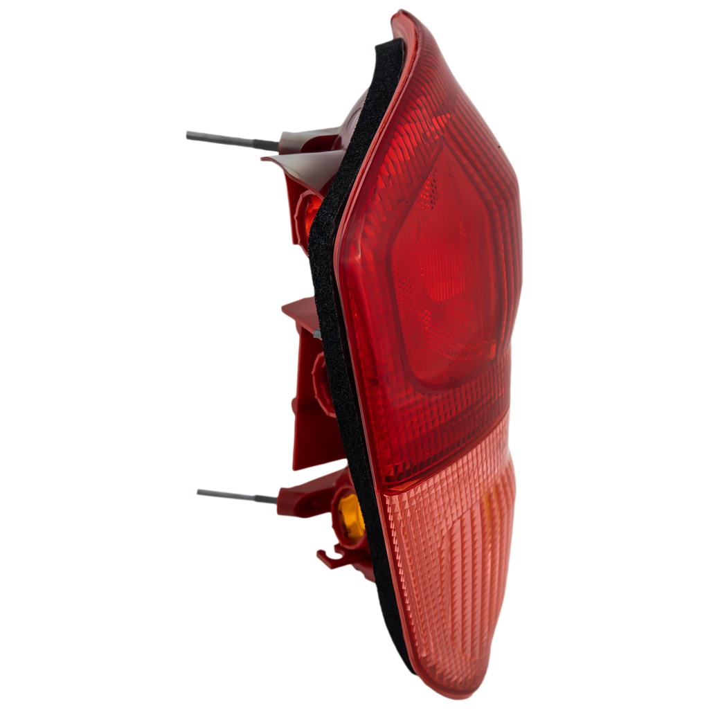 RAV4 01-03 TAIL LAMP LH, Lens and Housing