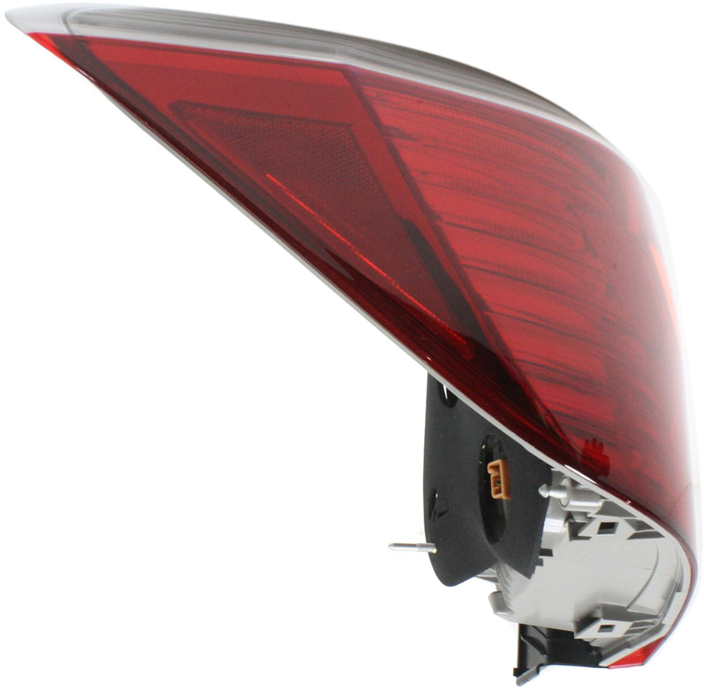 HIGHLANDER 10-10 TAIL LAMP LH, Assembly, Sport Model, USA Built Vehicle