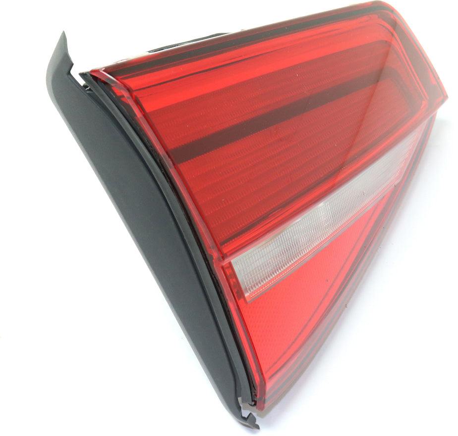 JETTA 15-15 TAIL LAMP LH, Inner, Assembly, Halogen, Hybrid Model