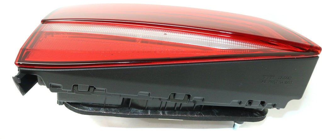 JETTA 15-15 TAIL LAMP LH, Inner, Assembly, Halogen, Hybrid Model