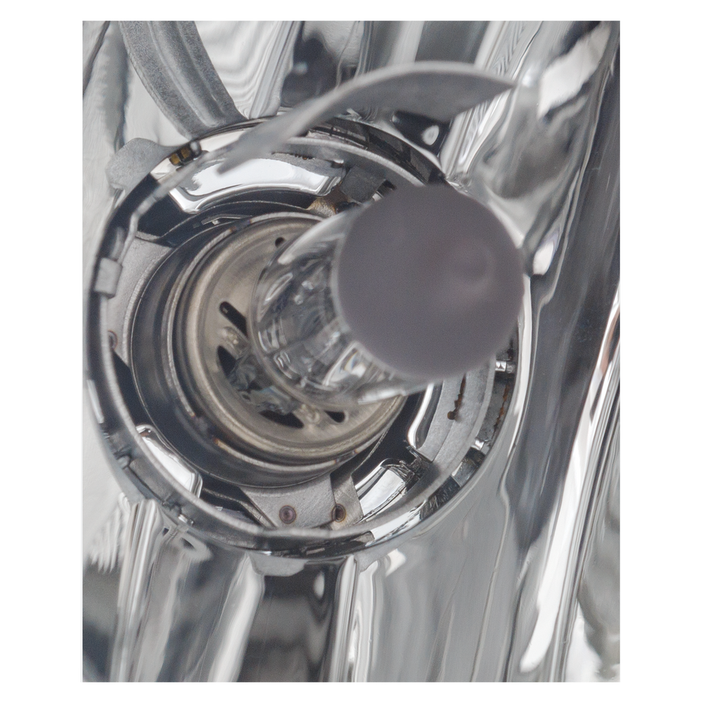ESCAPE 20-22 FOG LAMP RH, Assembly, Halogen