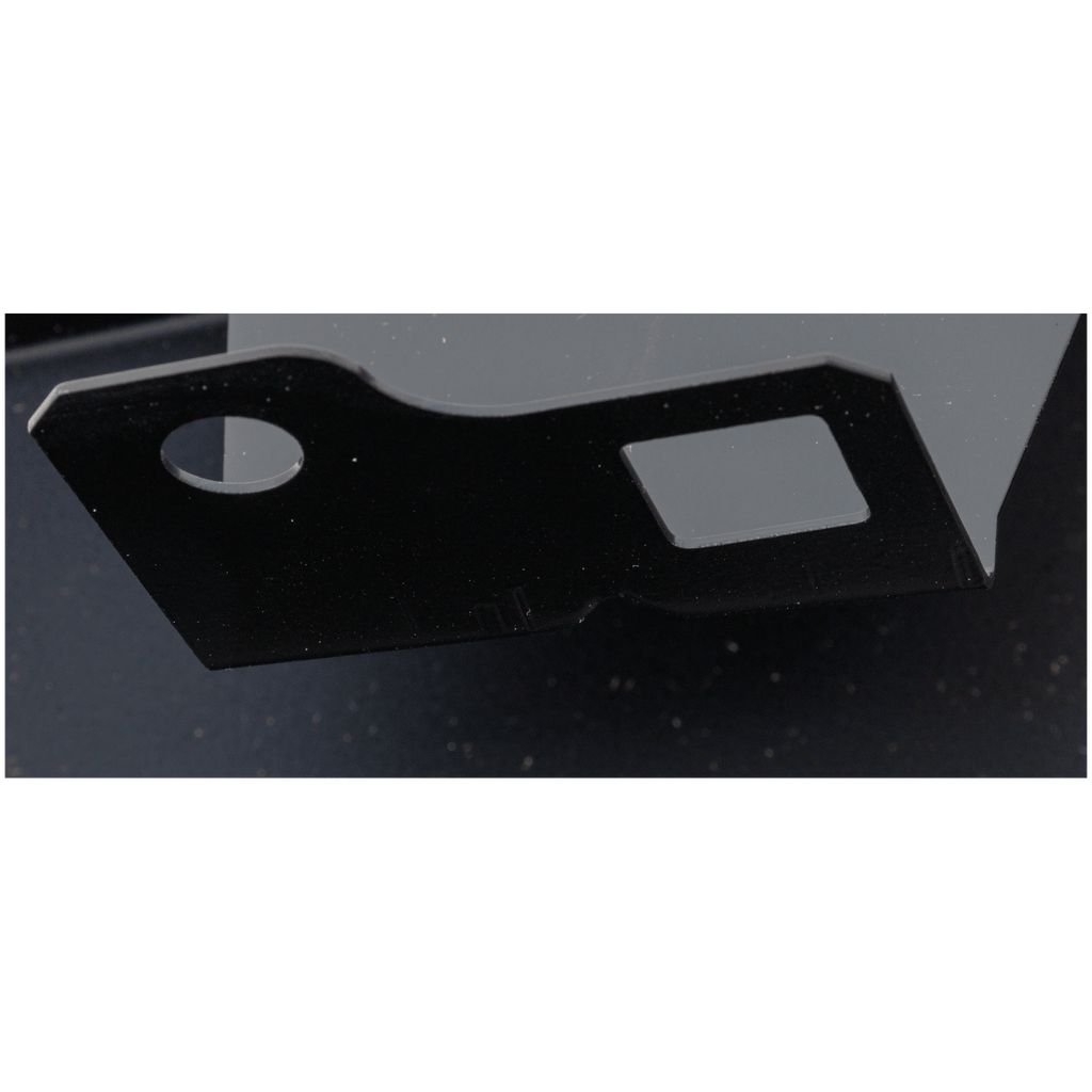 FIAT 500L 14-20 FRONT FENDER RH, Trekking/Urbana Trekking Models, w/ Side Marker Light and Fender Flare Holes