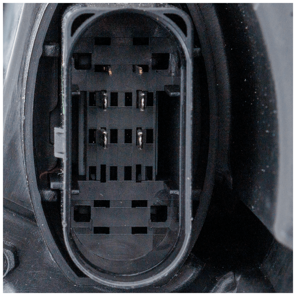 GLE-CLASS 16-19 HEAD LAMP RH, Assembly, Halogen