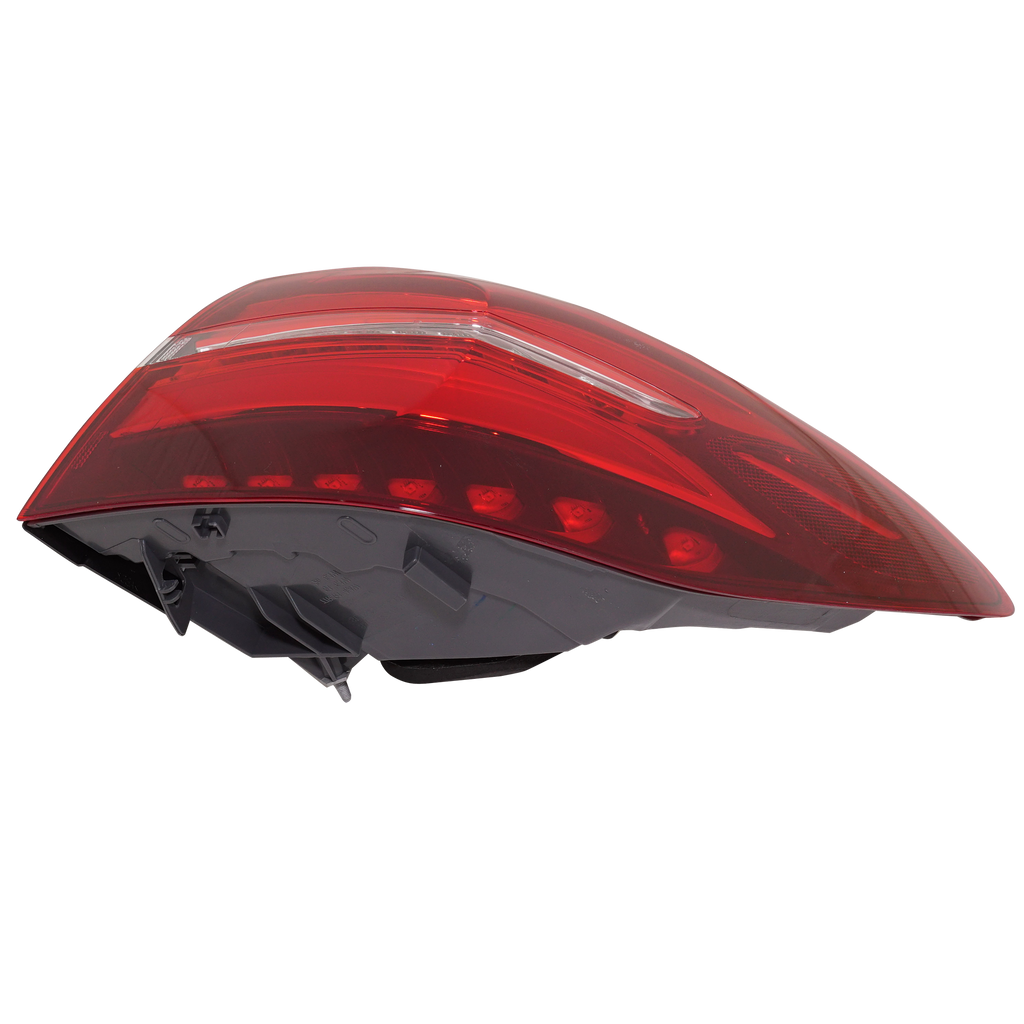 GLC-CLASS 16-19 TAIL LAMP RH, Outer, Assembly, LED, SUV