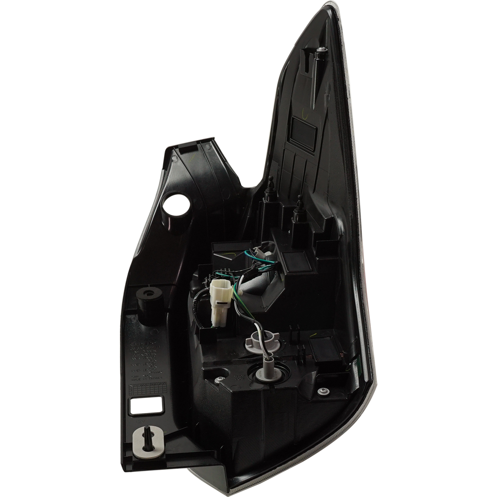 FORESTER 17-18 TAIL LAMP LH, Lens and Housing, Halogen/LED