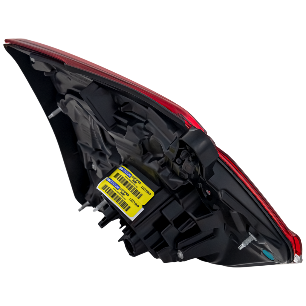 FORESTER 19-21 TAIL LAMP RH, Inner, Lens and Housing, Halogen - CAPA