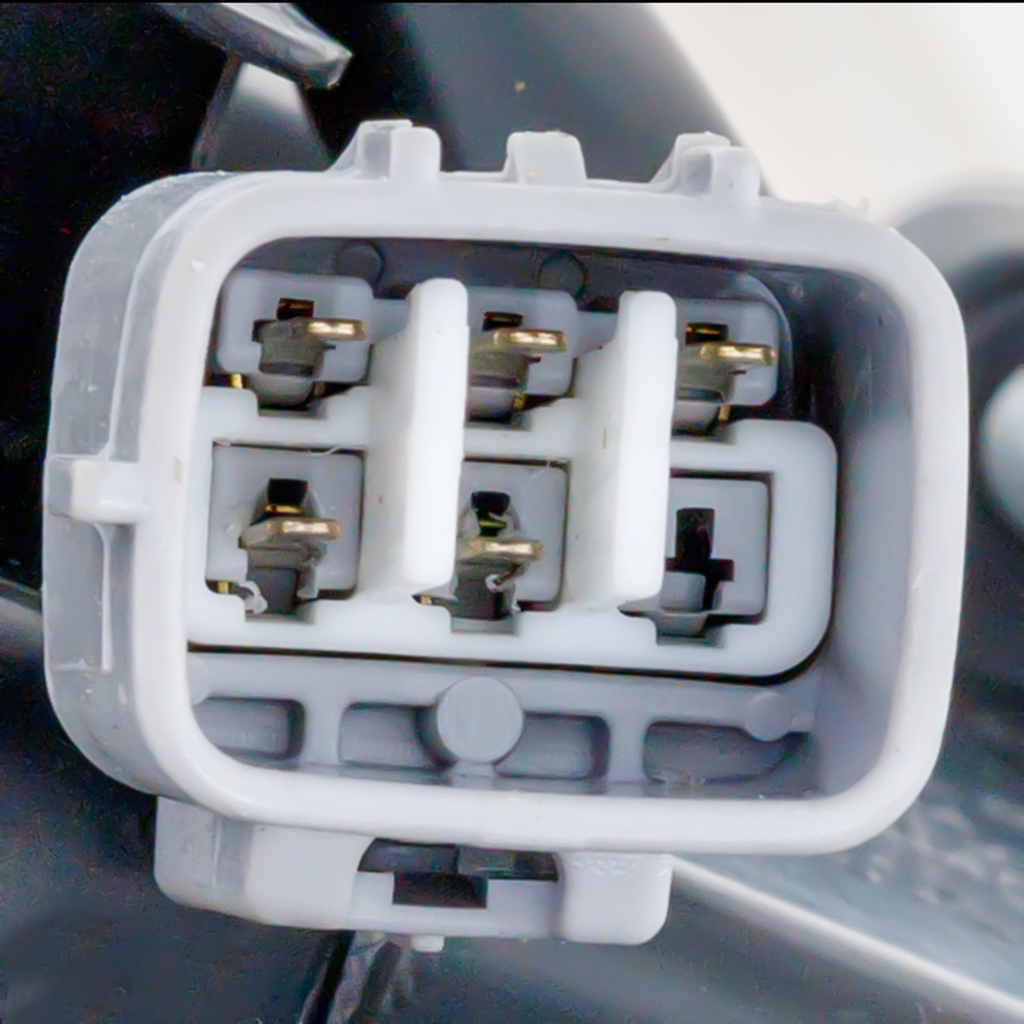 HIGHLANDER 17-18 HEAD LAMP LH, Assembly, w/ Smoked Chrome Accent, w/ LED Daytime Running Light