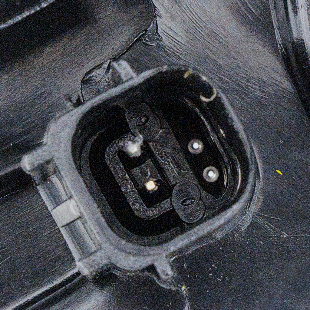 SIENNA 21-23 FRONT FOG LAMP RH, Assembly, LED