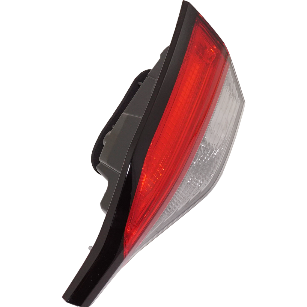 COROLLA 20-22 TAIL LAMP RH, Inner, Lens and Housing, Halogen, XLE/XSE Models, Sedan