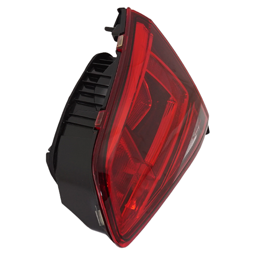 E-GOLF/GOLF/GTI 15-15 / GOLF-R 15-19 TAIL LAMP RH, Inner, Assembly, Halogen, (Golf/GTI, To 7-8-14)
