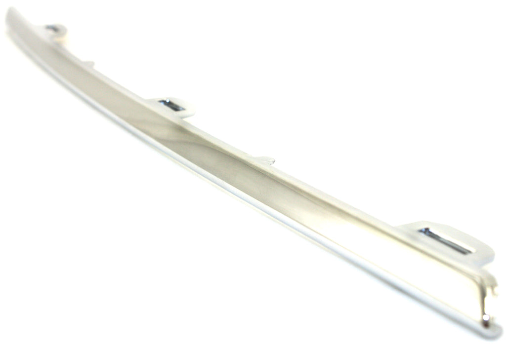 XL-7 04-06 GRILLE MOLDING RH, Upper, Chrome