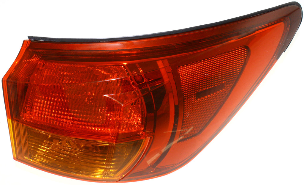 IS250/IS350 06-06 TAIL LAMP RH, Outer, Lens and Housing, To 3-06