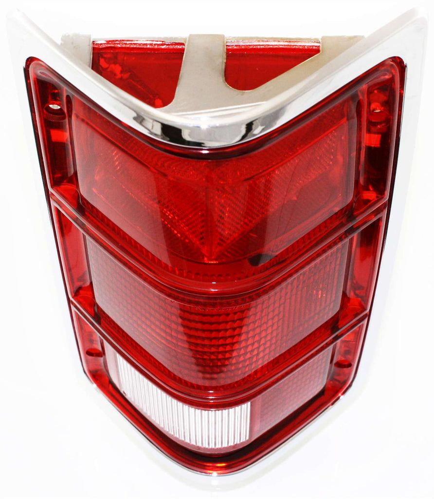 DAKOTA 87-96 TAIL LAMP RH, Lens and Housing, w/ Chrme Outer Trim, w/o Chrme Inner Stripes