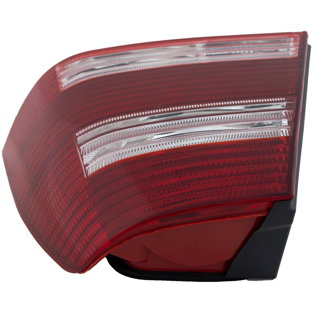 JETTA 04-05 TAIL LAMP RH, Lens and Housing, GL/GLS Models